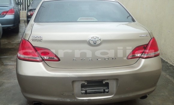 Acheter Occasion Voiture Toyota Avalon Marron à Lagos, État de Lagos Acheter Occasion Voiture Toyota Avalon Marron à Lagos, État de Lagos