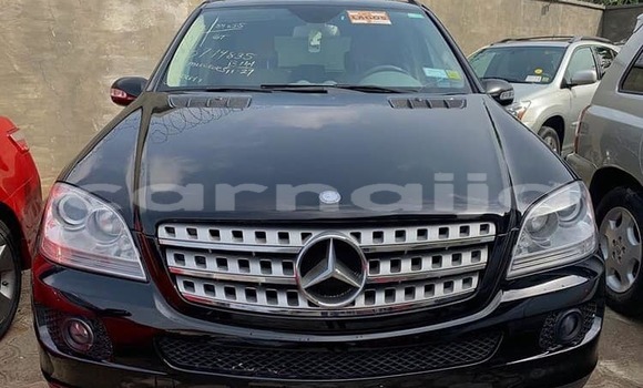 Acheter Occasion Voiture Mercedes-Benz ML–Class Noir à Lagos, État de Lagos Acheter Occasion Voiture Mercedes-Benz ML–Class Noir à Lagos, État de Lagos