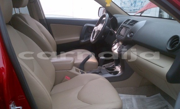 Acheter Occasion Voiture Toyota RAV4 Rouge à Lagos, État de Lagos Acheter Occasion Voiture Toyota RAV4 Rouge à Lagos, État de Lagos