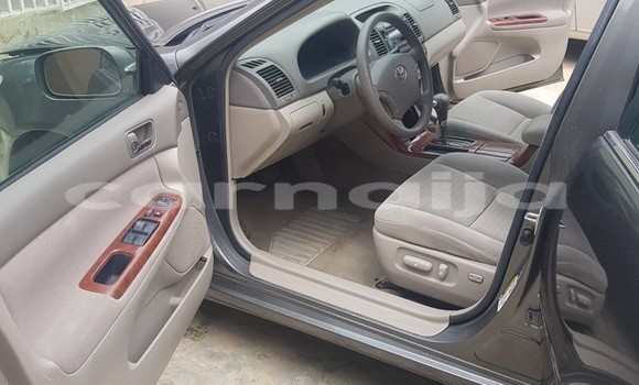 Acheter Occasion Voiture Toyota Camry Beige à Lagos, État de Lagos Acheter Occasion Voiture Toyota Camry Beige à Lagos, État de Lagos