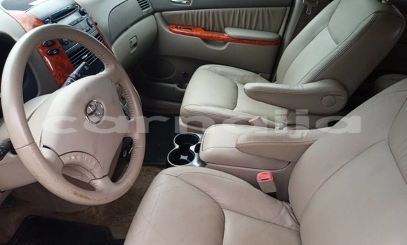 Acheter Occasion Voiture Toyota Sienna Rouge à Lagos, État de Lagos Acheter Occasion Voiture Toyota Sienna Rouge à Lagos, État de Lagos