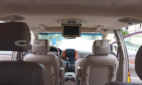 Acheter Occasion Voiture Toyota Sienna Rouge à Lagos, État de Lagos Acheter Occasion Voiture Toyota Sienna Rouge à Lagos, État de Lagos