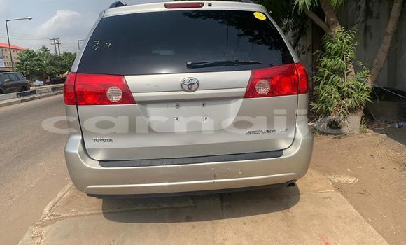 Acheter Occasion Voiture Toyota Sienna Gris à Lagos, État de Lagos Acheter Occasion Voiture Toyota Sienna Gris à Lagos, État de Lagos