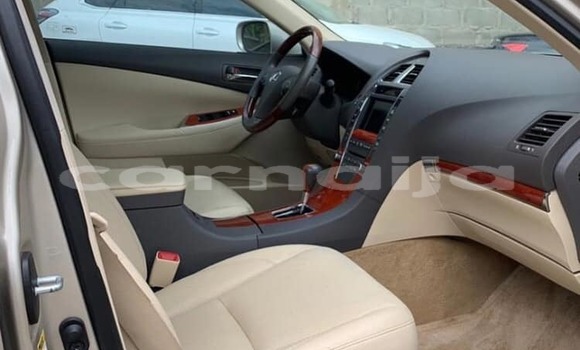 Acheter Occasion Voiture Lexus ES Marron à Lagos, État de Lagos Acheter Occasion Voiture Lexus ES Marron à Lagos, État de Lagos