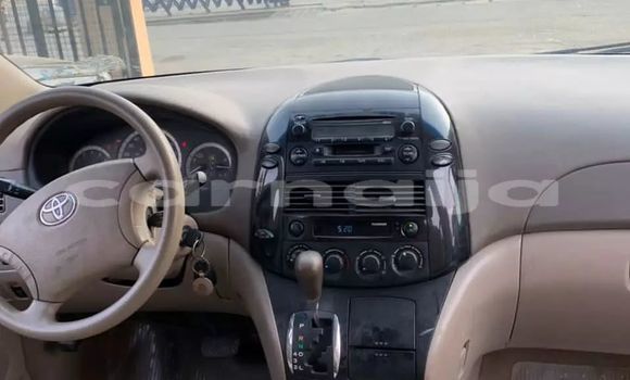Acheter Occasion Voiture Toyota Sienna Bleu à Lagos, État de Lagos Acheter Occasion Voiture Toyota Sienna Bleu à Lagos, État de Lagos