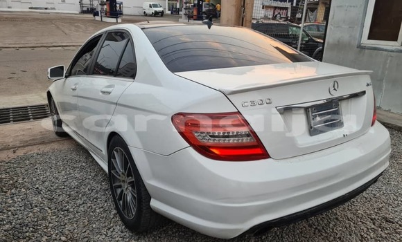 Acheter Occasion Voiture Mercedes-Benz C–Class Blanc à Lagos, État de Lagos Acheter Occasion Voiture Mercedes-Benz C–Class Blanc à Lagos, État de Lagos