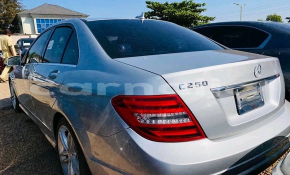 Acheter Import Voiture Mercedes-Benz C250 coupe Autre à Abuja, État de Lagos Acheter Import Voiture Mercedes-Benz C250 coupe Autre à Abuja, État de Lagos