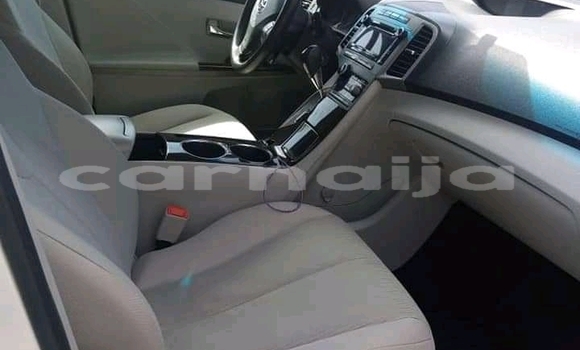 Buy Import Toyota Venza White Car in Abuja in Lagos State Buy Import Toyota Venza White Car in Abuja in Lagos State