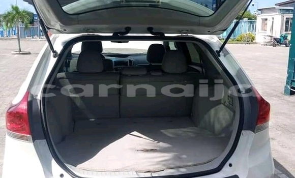 Buy Import Toyota Venza White Car in Abuja in Lagos State Buy Import Toyota Venza White Car in Abuja in Lagos State