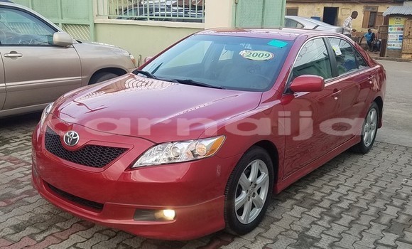 Acheter Occasion Voiture Toyota Camry Rouge à Lagos, État de Lagos Acheter Occasion Voiture Toyota Camry Rouge à Lagos, État de Lagos