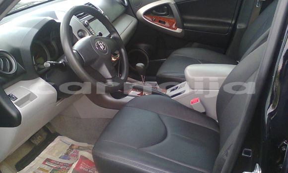 Acheter Occasion Voiture Toyota RAV4 Noir à Abuja, État de Lagos Acheter Occasion Voiture Toyota RAV4 Noir à Abuja, État de Lagos