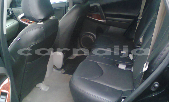 Acheter Occasion Voiture Toyota RAV4 Noir à Abuja, État de Lagos Acheter Occasion Voiture Toyota RAV4 Noir à Abuja, État de Lagos
