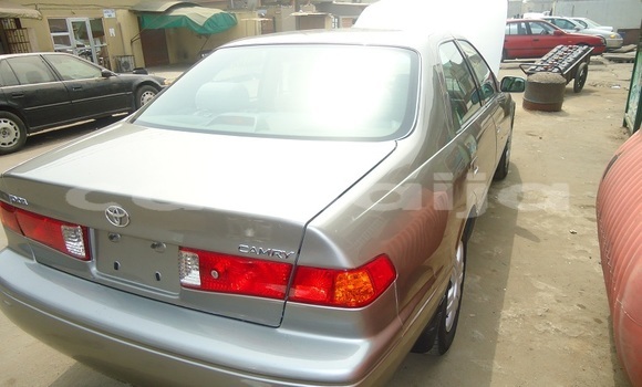 Acheter Occasion Voiture Toyota Camry Gris à Lagos, État de Lagos Acheter Occasion Voiture Toyota Camry Gris à Lagos, État de Lagos