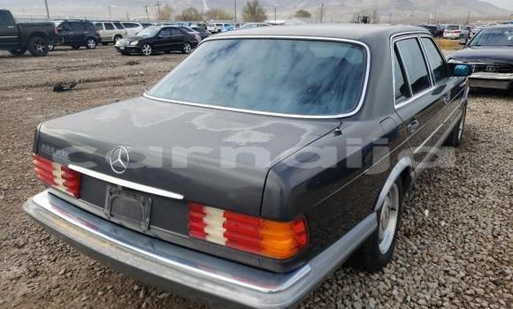 Acheter Neuf Voiture Mercedes-Benz 600 Noir à Badagry, État de Lagos Acheter Neuf Voiture Mercedes-Benz 600 Noir à Badagry, État de Lagos