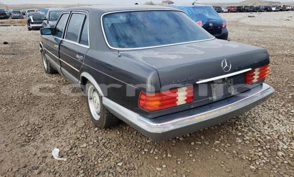 Acheter Neuf Voiture Mercedes-Benz 600 Noir à Badagry, État de Lagos Acheter Neuf Voiture Mercedes-Benz 600 Noir à Badagry, État de Lagos