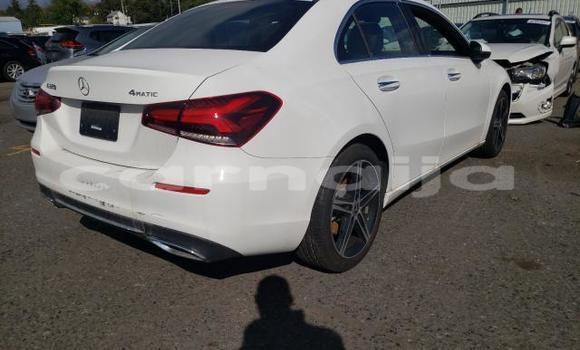 Buy New Mercedes-Benz A–Class White Car in Badagry in Lagos State Buy New Mercedes-Benz A–Class White Car in Badagry in Lagos State
