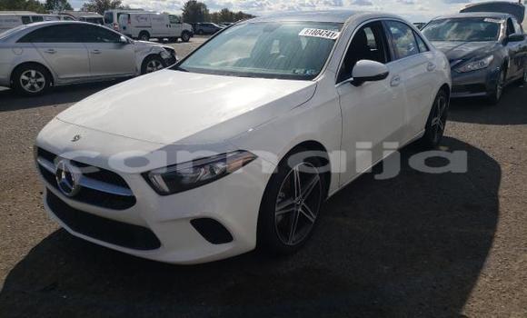 Buy New Mercedes-Benz A–Class White Car in Badagry in Lagos State Buy New Mercedes-Benz A–Class White Car in Badagry in Lagos State