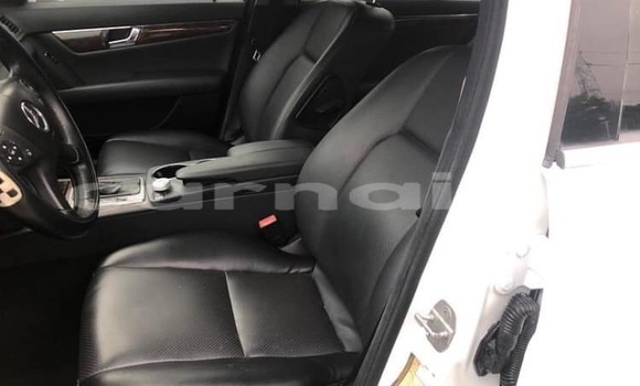 Acheter Occasion Voiture Mercedes-Benz C–Class Blanc à Lagos, État de Lagos Acheter Occasion Voiture Mercedes-Benz C–Class Blanc à Lagos, État de Lagos