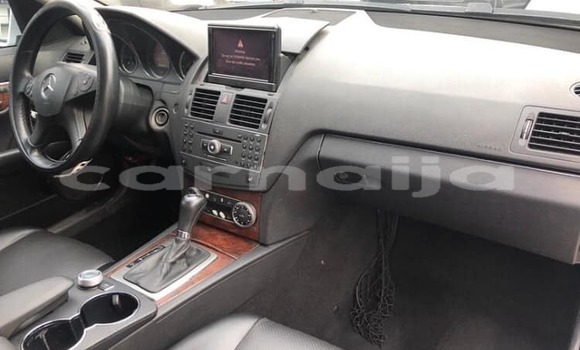 Acheter Occasion Voiture Mercedes-Benz C–Class Blanc à Lagos, État de Lagos Acheter Occasion Voiture Mercedes-Benz C–Class Blanc à Lagos, État de Lagos