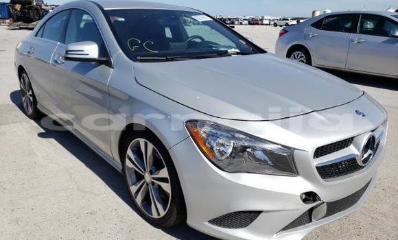 Acheter Neuf Voiture Mercedes-Benz CLA-klasse Gris à Badagry, État de Lagos