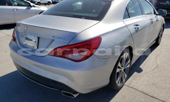 Acheter Neuf Voiture Mercedes-Benz CLA-klasse Gris à Badagry, État de Lagos Acheter Neuf Voiture Mercedes-Benz CLA-klasse Gris à Badagry, État de Lagos