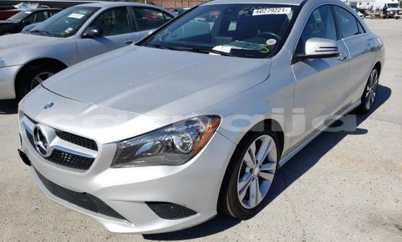 Acheter Neuf Voiture Mercedes-Benz CLA-klasse Gris à Badagry, État de Lagos Acheter Neuf Voiture Mercedes-Benz CLA-klasse Gris à Badagry, État de Lagos