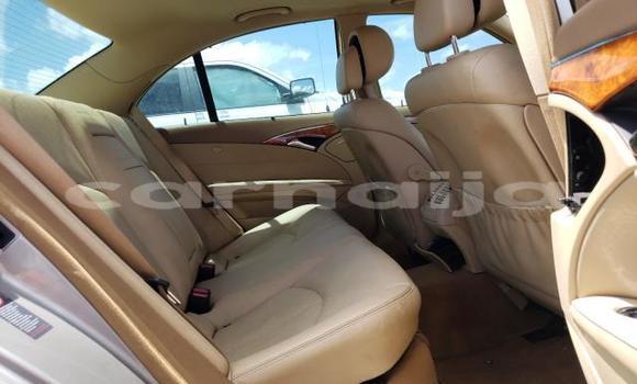 Acheter Neuf Voiture Mercedes-Benz E–Class Gris à Badagry, État de Lagos Acheter Neuf Voiture Mercedes-Benz E–Class Gris à Badagry, État de Lagos