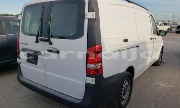 Acheter Neuf Voiture Mercedes-Benz Maybach S-klasse Blanc à Badagry, État de Lagos Acheter Neuf Voiture Mercedes-Benz Maybach S-klasse Blanc à Badagry, État de Lagos