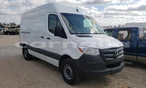 Buy New Mercedes-Benz S–Class White Car in Badagry in Lagos State Buy New Mercedes-Benz S–Class White Car in Badagry in Lagos State