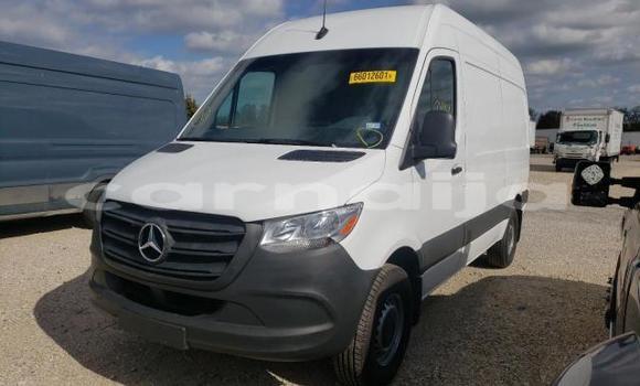 Buy New Mercedes-Benz S–Class White Car in Badagry in Lagos State Buy New Mercedes-Benz S–Class White Car in Badagry in Lagos State