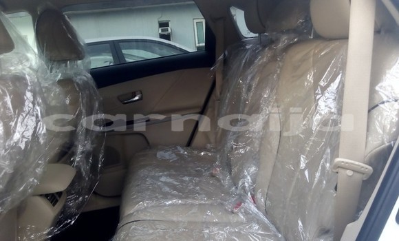 Buy Used Toyota Venza White Car in Lagos in Lagos State Buy Used Toyota Venza White Car in Lagos in Lagos State