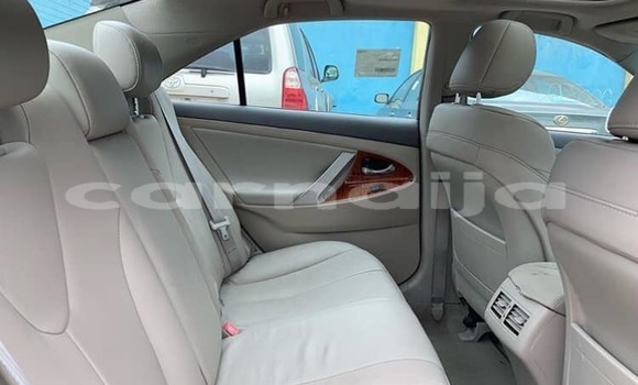 Acheter Occasion Voiture Toyota Camry Blanc à Lagos, État de Lagos Acheter Occasion Voiture Toyota Camry Blanc à Lagos, État de Lagos