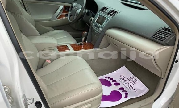 Acheter Occasion Voiture Toyota Camry Blanc à Lagos, État de Lagos Acheter Occasion Voiture Toyota Camry Blanc à Lagos, État de Lagos