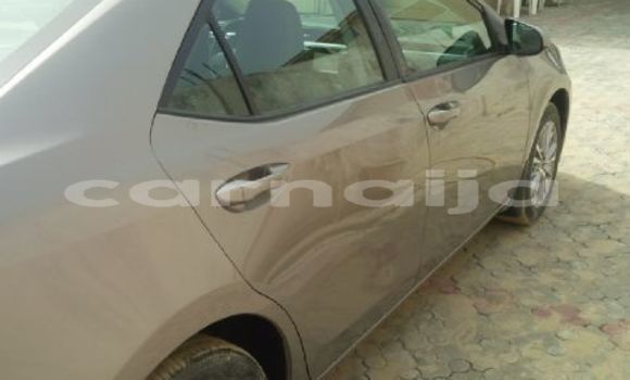 Acheter Occasion Voiture Toyota Corolla Beige à Lagos, État de Lagos Acheter Occasion Voiture Toyota Corolla Beige à Lagos, État de Lagos