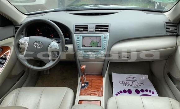 Acheter Occasion Voiture Toyota Camry Blanc à Lagos, État de Lagos Acheter Occasion Voiture Toyota Camry Blanc à Lagos, État de Lagos
