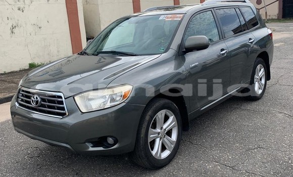 Acheter Occasion Voiture Toyota Highlander Noir à Lagos, État de Lagos Acheter Occasion Voiture Toyota Highlander Noir à Lagos, État de Lagos