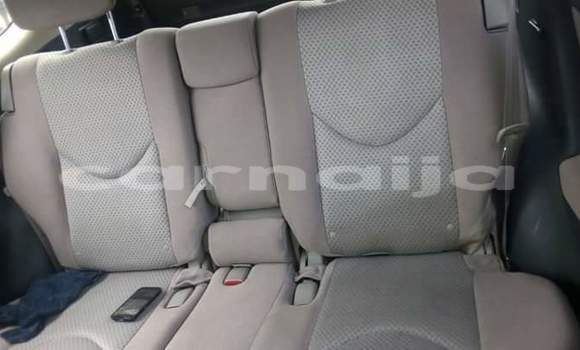 Acheter Occasion Voiture Toyota RAV4 Rouge à Lagos, État de Lagos Acheter Occasion Voiture Toyota RAV4 Rouge à Lagos, État de Lagos