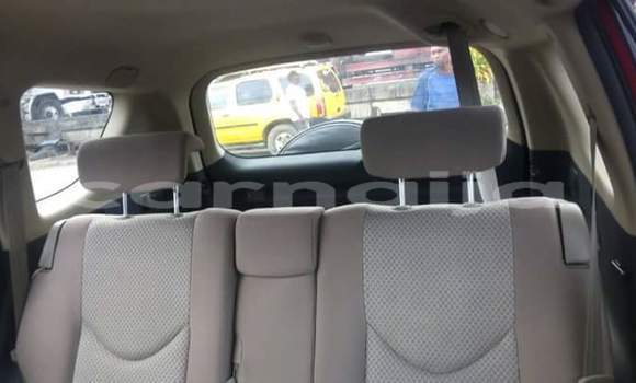 Acheter Occasion Voiture Toyota RAV4 Rouge à Lagos, État de Lagos Acheter Occasion Voiture Toyota RAV4 Rouge à Lagos, État de Lagos