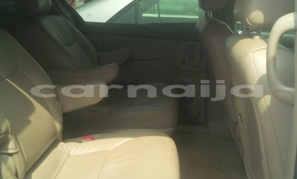 Buy Used Toyota Sienna White Car in Lagos in Lagos State Buy Used Toyota Sienna White Car in Lagos in Lagos State