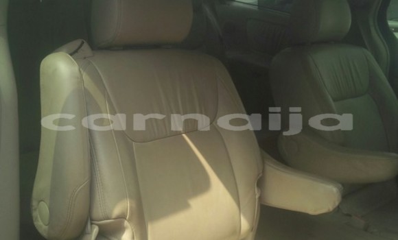 Buy Used Toyota Sienna White Car in Lagos in Lagos State Buy Used Toyota Sienna White Car in Lagos in Lagos State