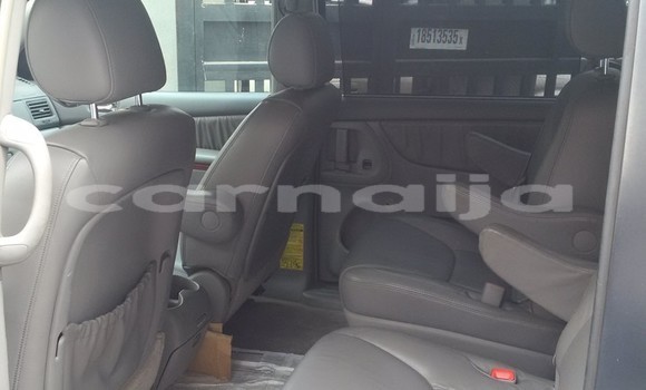 Acheter Occasion Voiture Toyota Sienna Gris à Lagos, État de Lagos Acheter Occasion Voiture Toyota Sienna Gris à Lagos, État de Lagos