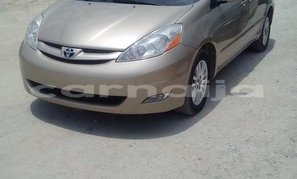 Buy Used Toyota Sienna Other Car in Lagos in Lagos State