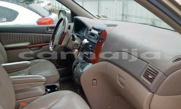 Acheter Occasion Voiture Toyota Sienna Marron à Lagos, État de Lagos Acheter Occasion Voiture Toyota Sienna Marron à Lagos, État de Lagos