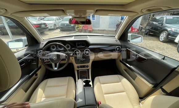 Acheter Occasion Voiture Mercedes-Benz GLK–Class Blanc à Abuja, État de Lagos Acheter Occasion Voiture Mercedes-Benz GLK–Class Blanc à Abuja, État de Lagos