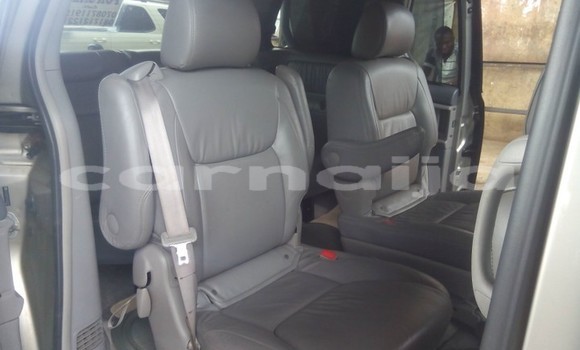 Acheter Occasion Voiture Toyota Sienna Gris à Lagos, État de Lagos Acheter Occasion Voiture Toyota Sienna Gris à Lagos, État de Lagos
