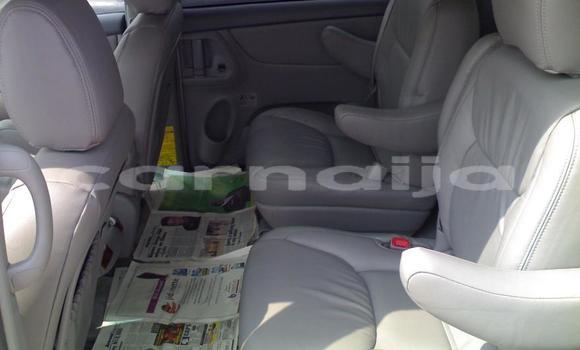 Acheter Occasion Voiture Toyota Sienna Gris à Lagos, État de Lagos Acheter Occasion Voiture Toyota Sienna Gris à Lagos, État de Lagos