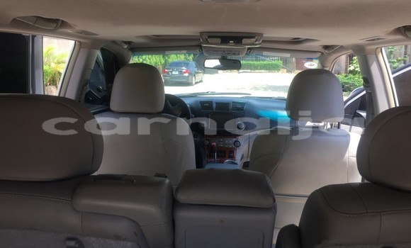Acheter Occasion Voiture Toyota Highlander Gris à Lagos, État de Lagos Acheter Occasion Voiture Toyota Highlander Gris à Lagos, État de Lagos