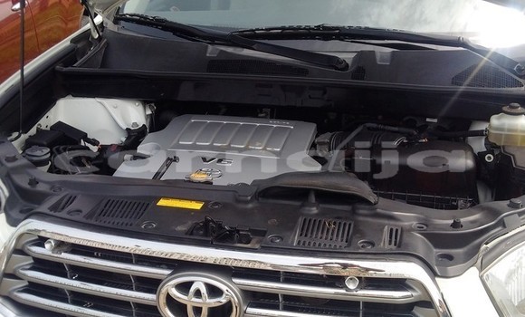 Buy Used Toyota Highlander White Car in Lagos in Lagos State Buy Used Toyota Highlander White Car in Lagos in Lagos State
