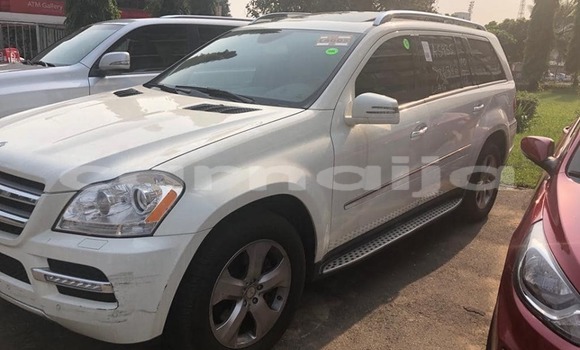 Acheter Occasion Voiture Mercedes-Benz GL–Class Blanc à Lagos, État de Lagos Acheter Occasion Voiture Mercedes-Benz GL–Class Blanc à Lagos, État de Lagos