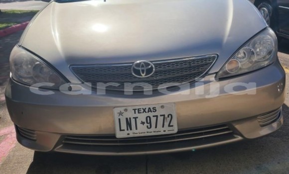 Acheter Occasion Voiture Toyota Camry Gris à Lagos, État de Lagos